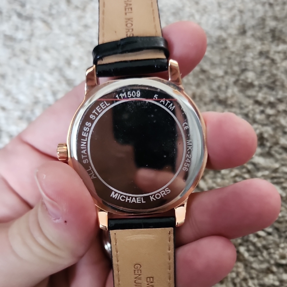 Michael Kors Black and Gold Classic Watch - Picture 4 of 5
